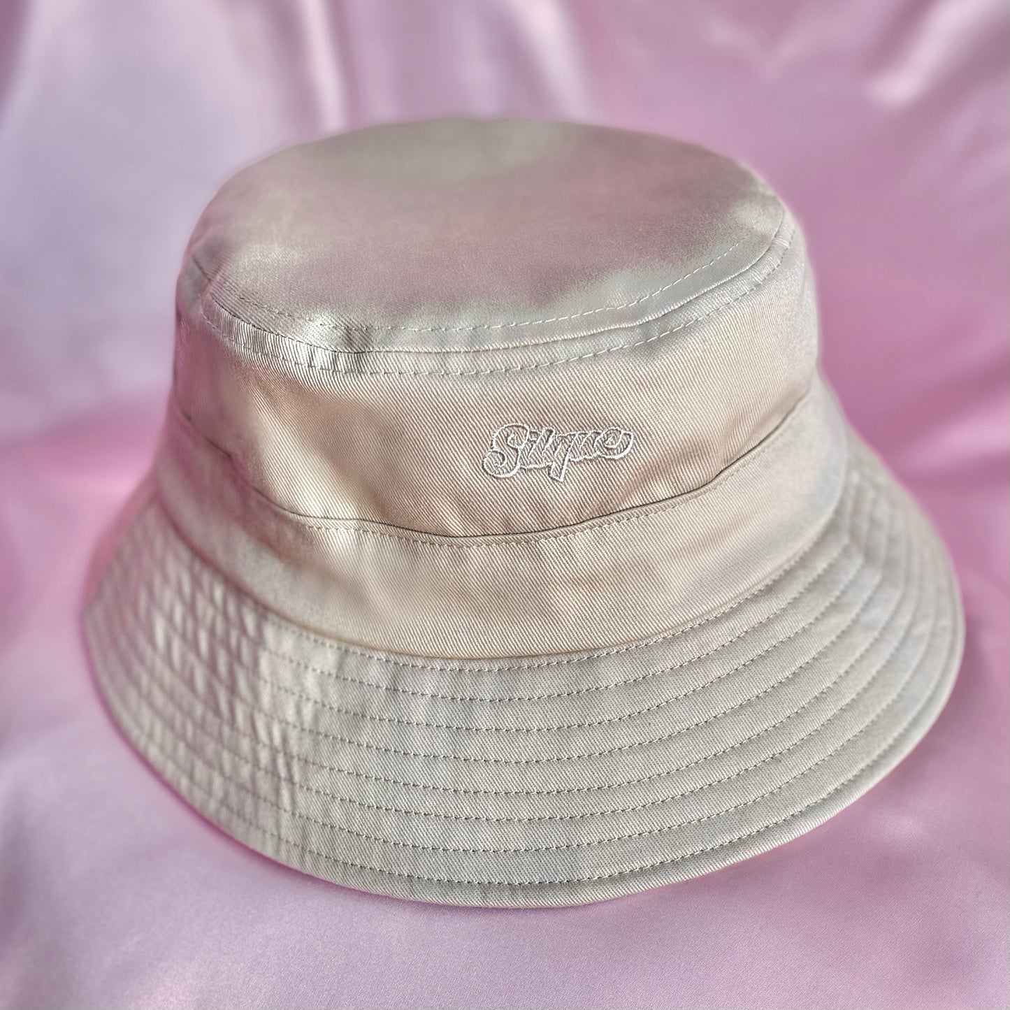 Silque Bucket Hat (hijab friendly)